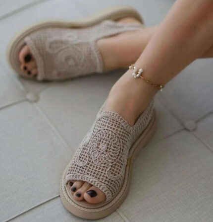 RITA BEIGE
